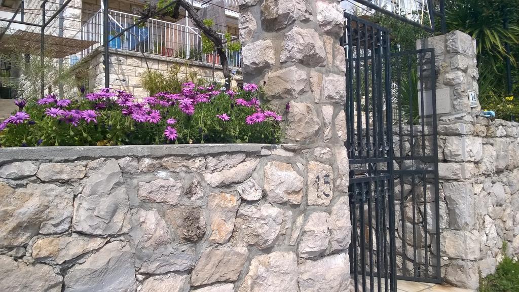 Apartment Cozy New Flat For 2 Or 3 Hvar Town