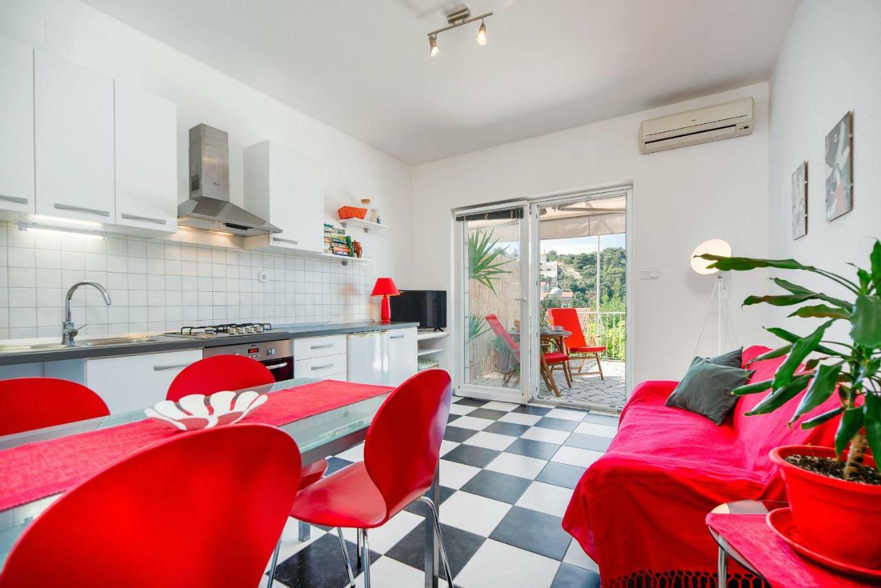 Cozy New Flat For 2 Or 3